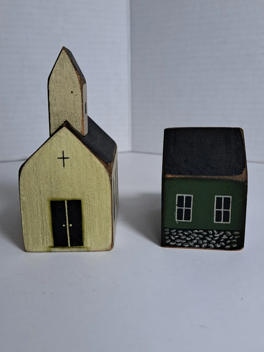 Lot of 4 Vintage Miniature Folk Art-Style Wooden Block Houses by Tender Heart
